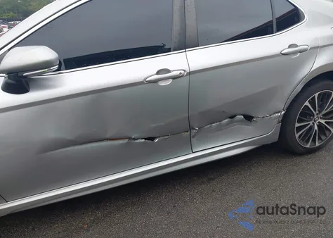 2018 Toyota Camry Se z USA, uszkodzony, nr VIN JTNB11HK9J3011205